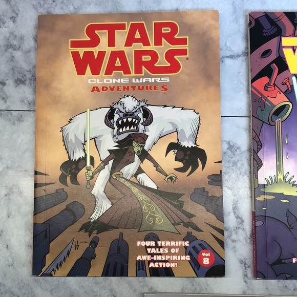 Star Wars Clone Wars Adventures Comic Books - Picture 2 of 6